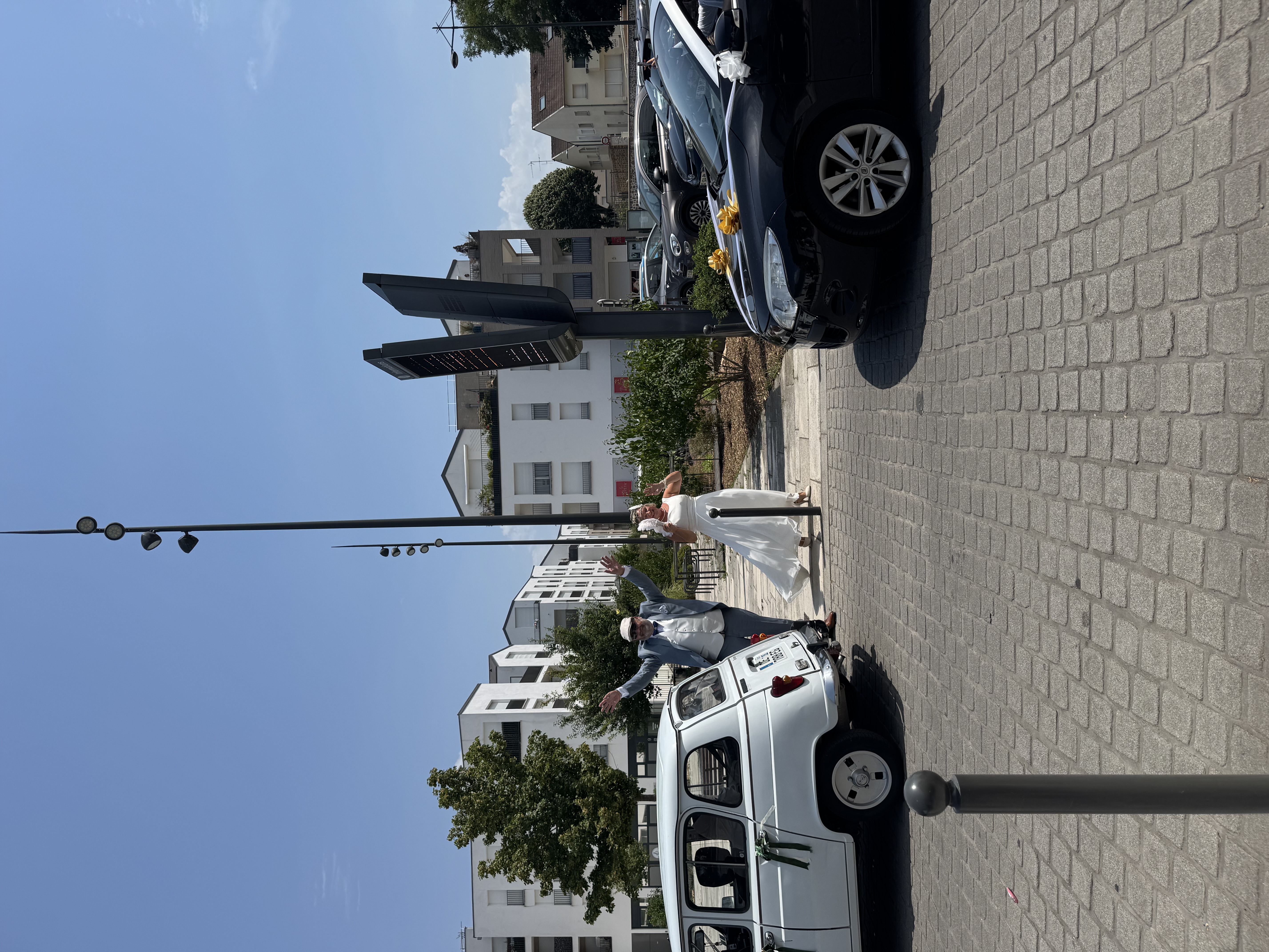 photo_6a3aa2f2446fb